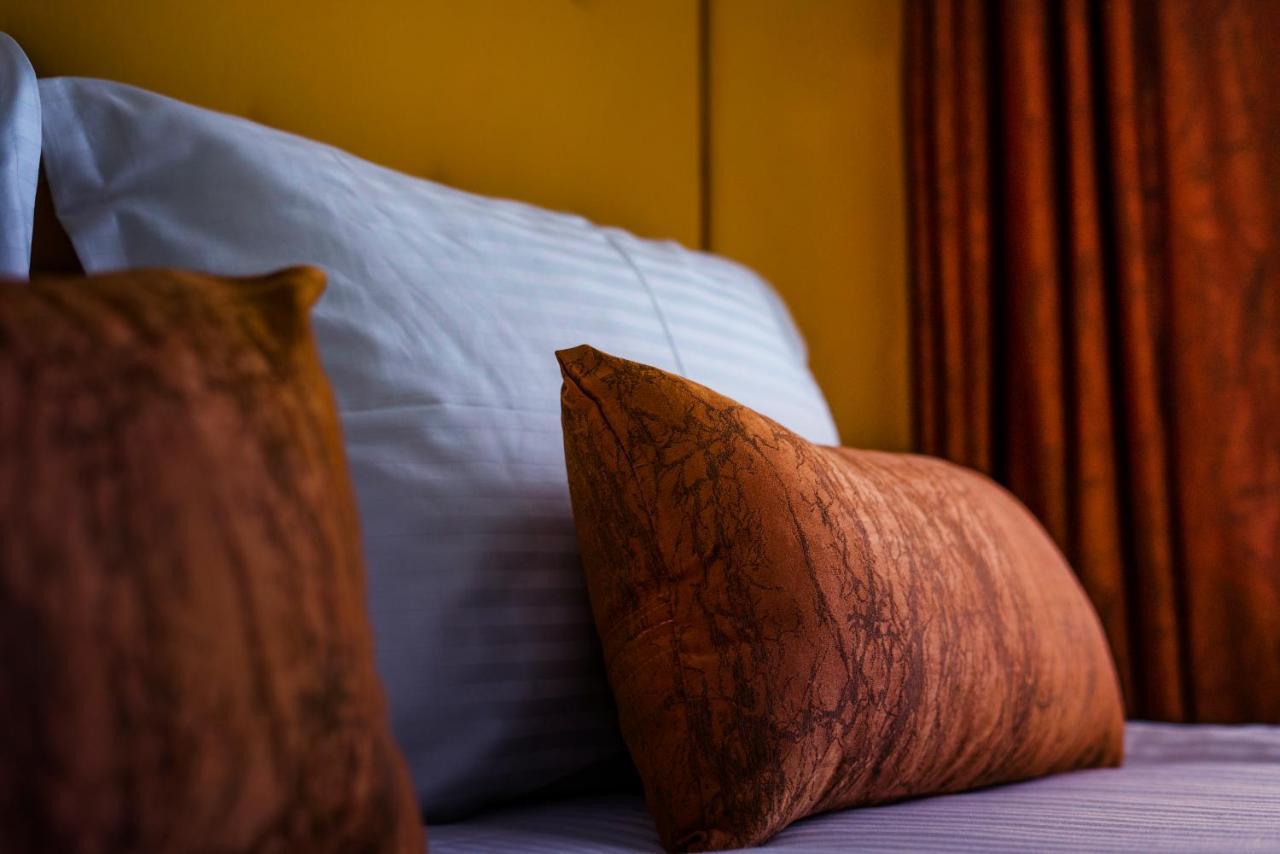 Hotel Lakeside Vermice Luaran gambar