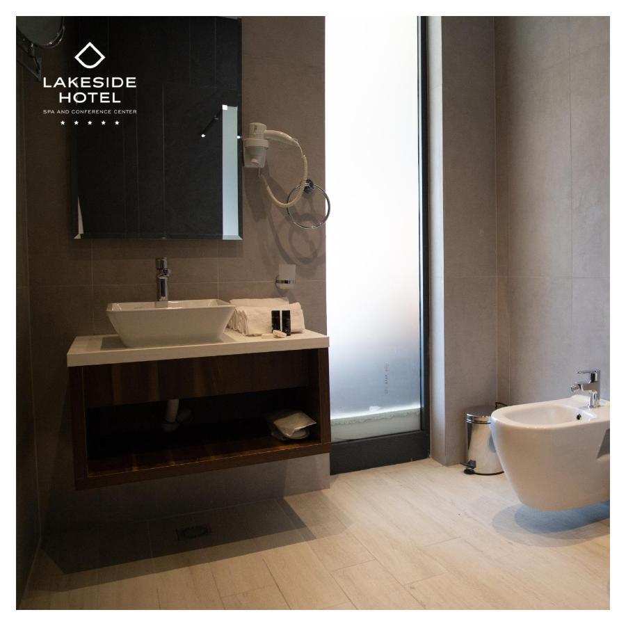 Hotel Lakeside Vermice Luaran gambar